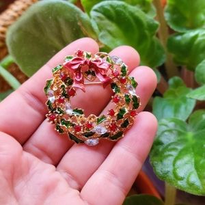 New Christmas Wreath Brooch Pin